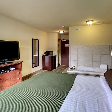 Cobblestone Inn & Suites - Hartington Εξωτερικό φωτογραφία