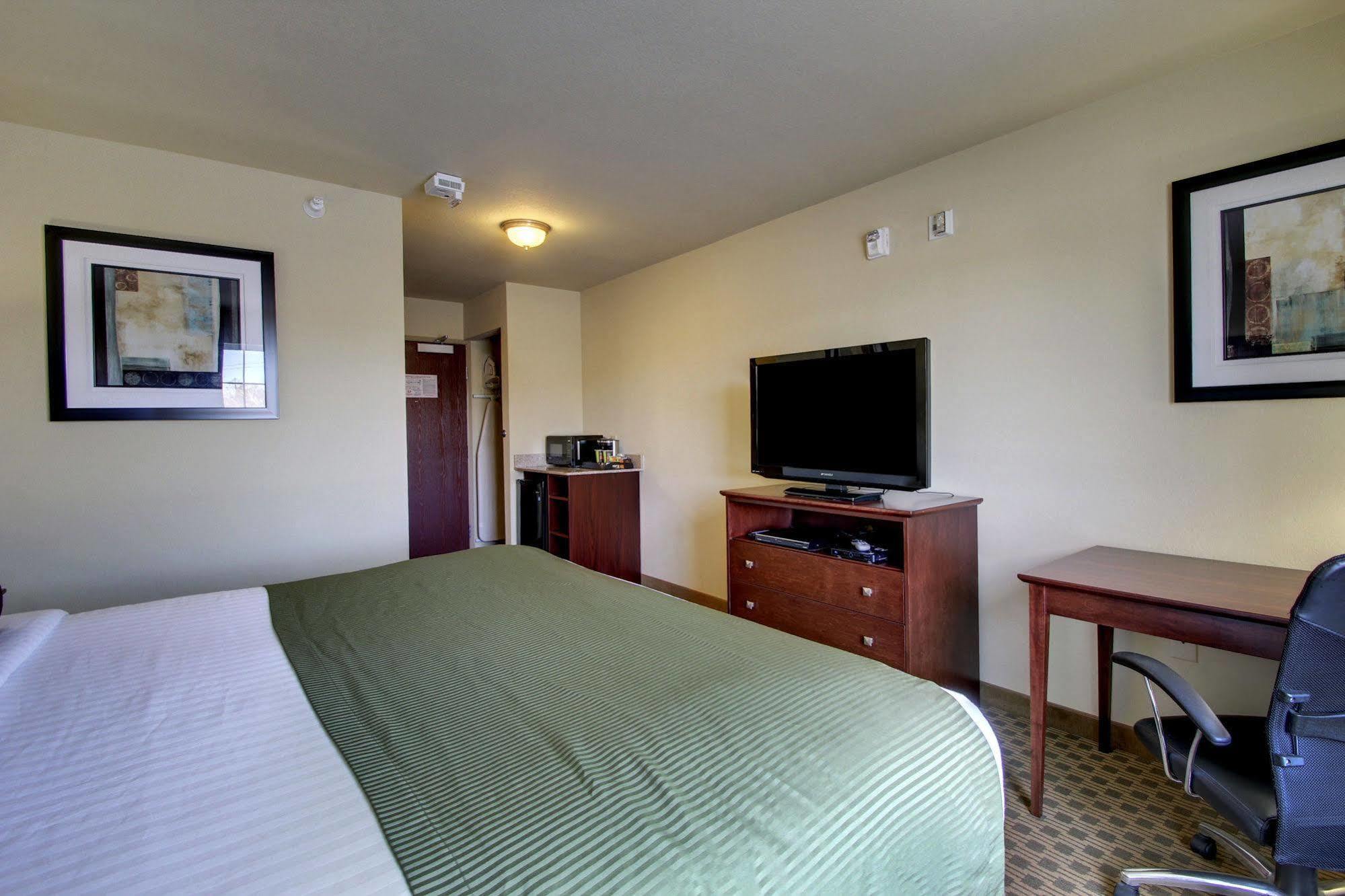 Cobblestone Inn & Suites - Hartington Εξωτερικό φωτογραφία